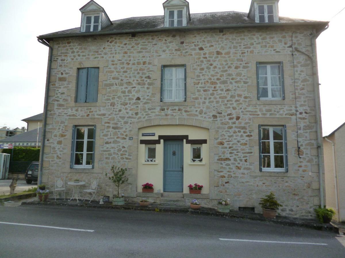 L'Ancienne Maison Panzió Treignac Kültér fotó